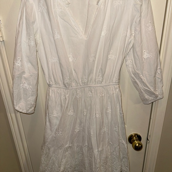 Knox Rose White Embroidered Tunic Top - Picture 1 of 2